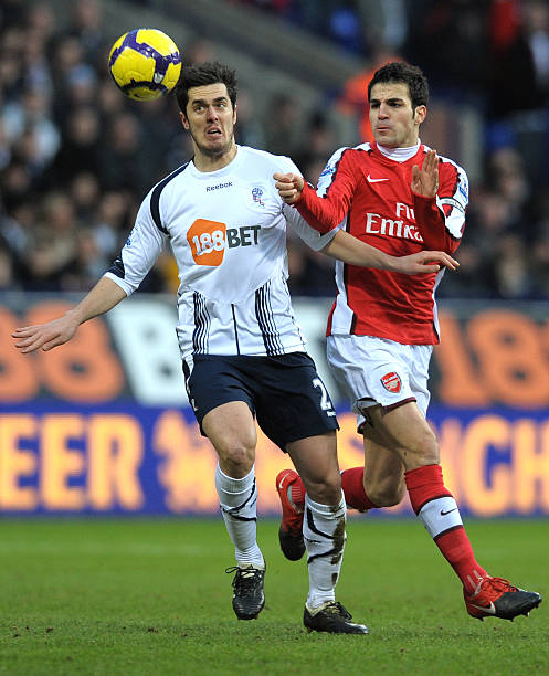 也确保了巴 也确保了巴